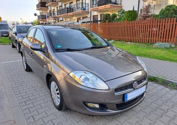 Fiat Bravo cena 15999 przebieg: 147000, rok produkcji 2009 z Szczecin małe 781